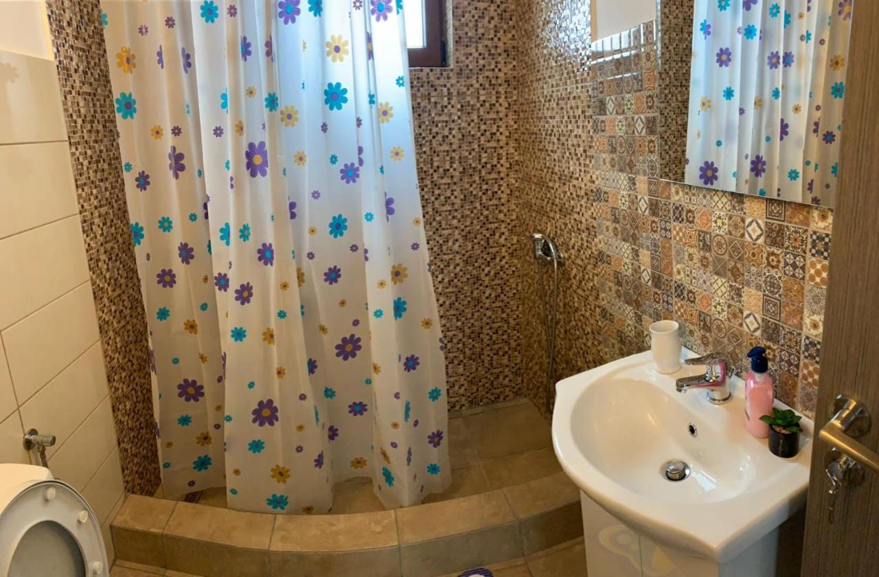 Casa Loredana Cîrţişoara Bagian luar foto