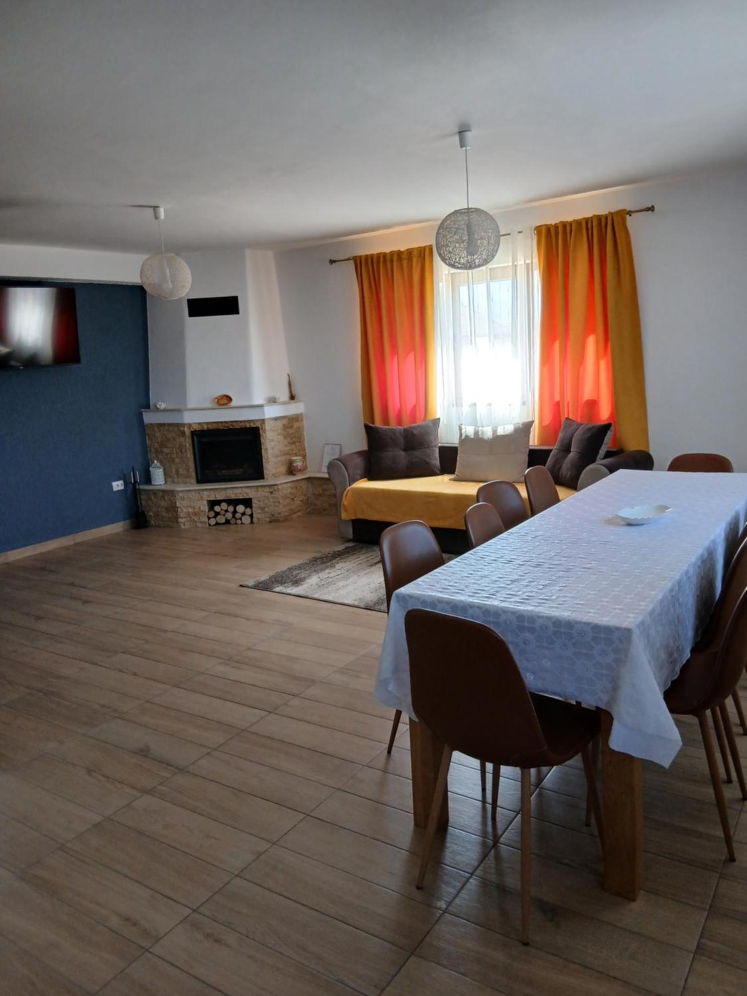 Casa Loredana Cîrţişoara Bagian luar foto